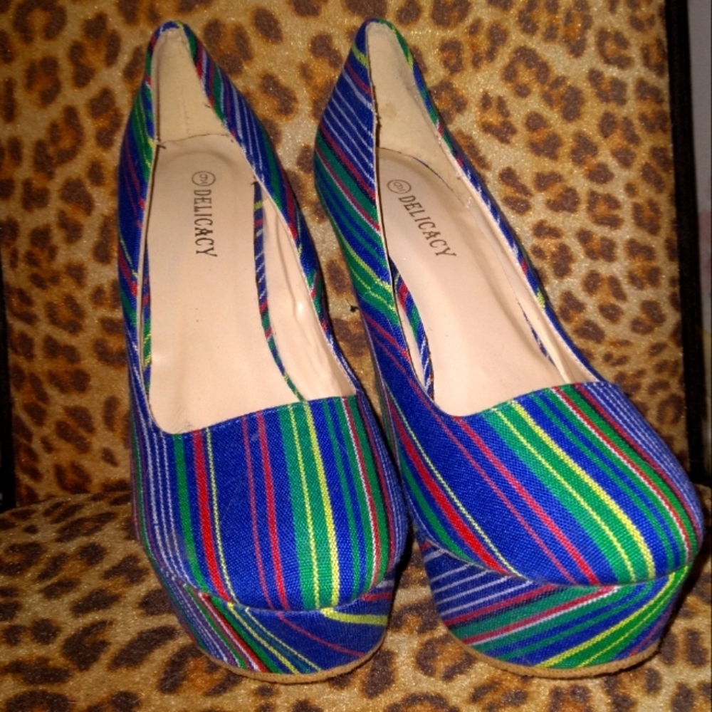 Multicolored Striped Wedge Heels
